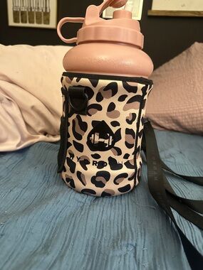 Hydrojug // Leopard Print Neoprene Bottle Holder with Pink Water Bottle/Straw